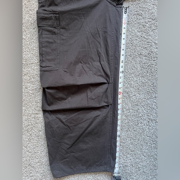 SKIMS Outdoor Woven Oversized Cargo Pants Onyx Black Size M Medium New NWT - Picture 10 of 14